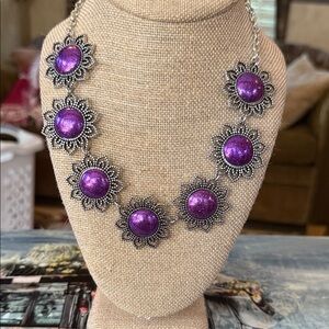 Paparazzi Purple Floral Burst Necklace and Matching Earrings